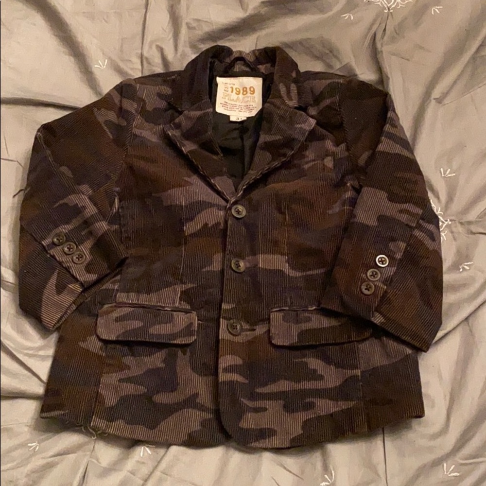 Cute boys camo print blazer jacket size 3T